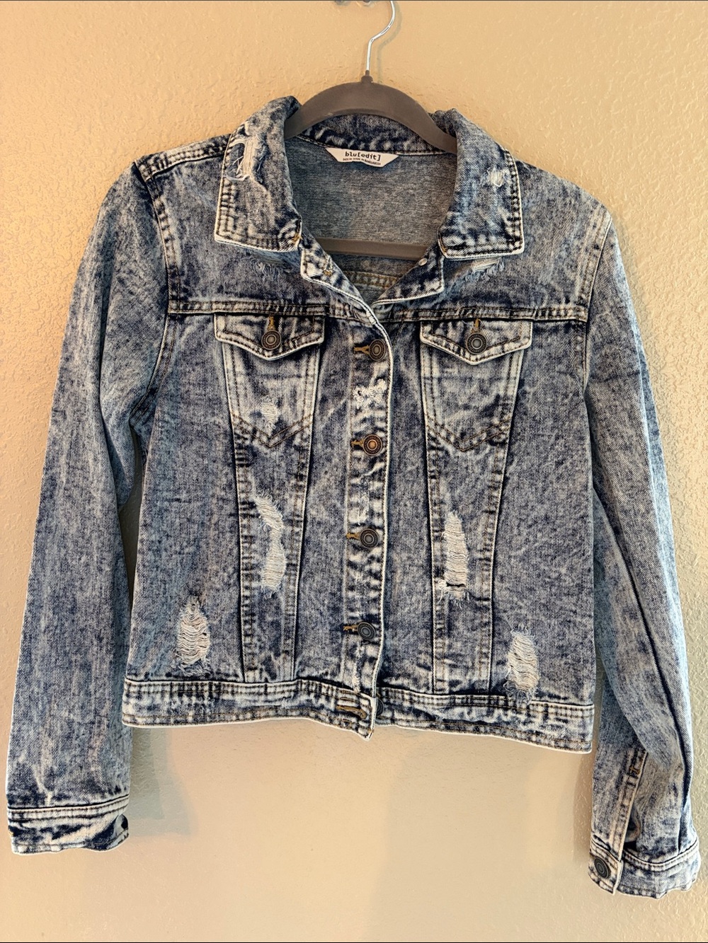 Acid Wash Distressed Jean Jacket - Women's Light Blue